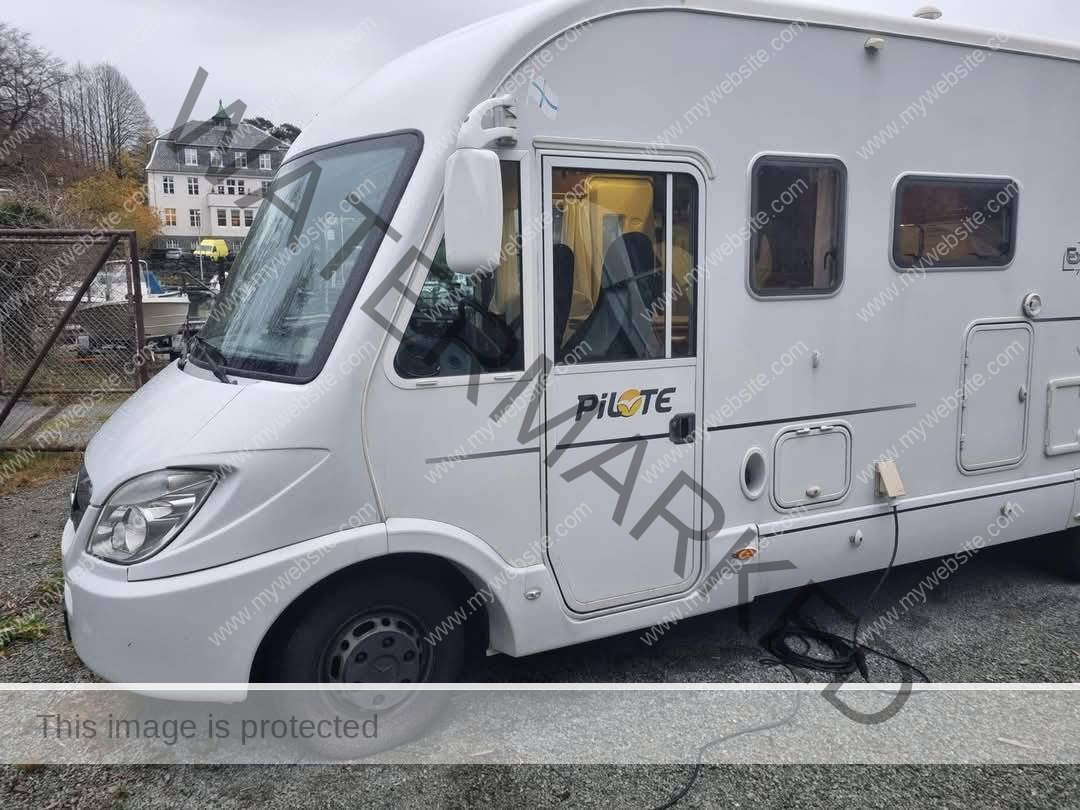 CAMPING CAR MERCEDES 3 L V6 194CV PILOTE EXPLOREUR 733 FG